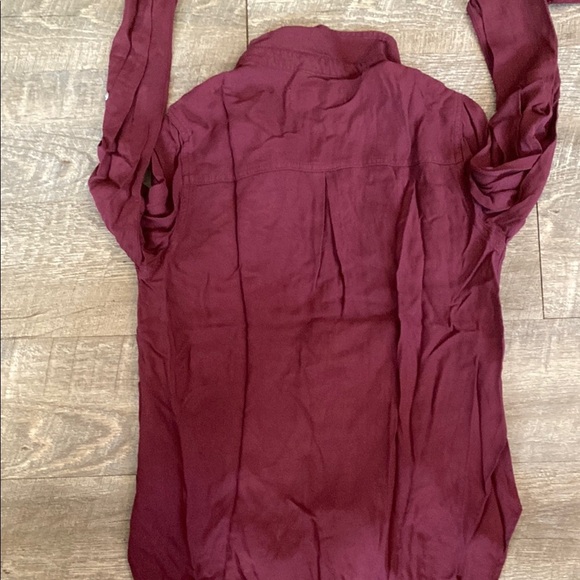 Abercrombie & Fitch Red Long Sleeve Button Down Shirt XS - Picture 7 of 9